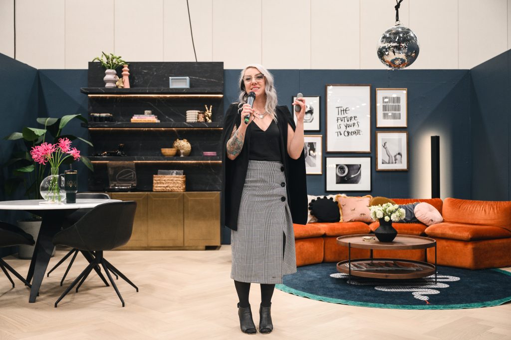 sarah speaking on stage