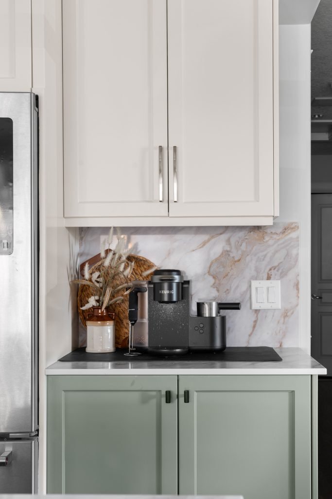 Modern ranch bungalow interior design and furnishing kitchen coffee corner Unshelf Design