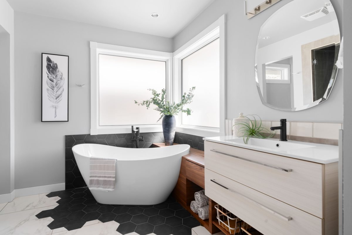 Modern ranch bungalow interior design and furnishing primary bathroom Unshelf Design