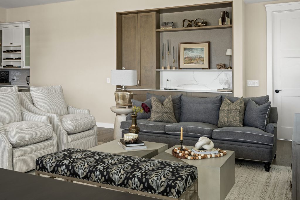 Sophisticated luxury penthouse design interior design and furnishing living room seating unshelf design